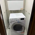 דירה Sunny Park Retreat *
